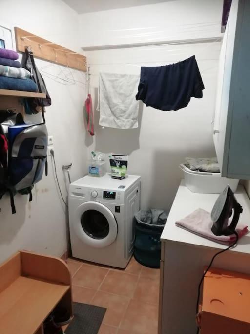 Maison Familiale Sur La Cote D'Emeraude Лансю Екстериор снимка